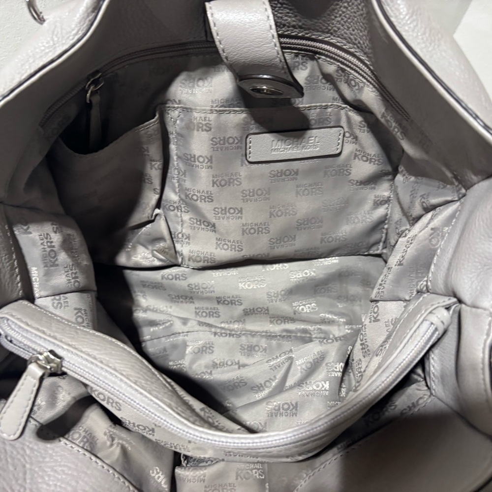 ❤️Michael Kors Hamilton Heather Gray Tote - Picture 5 of 7